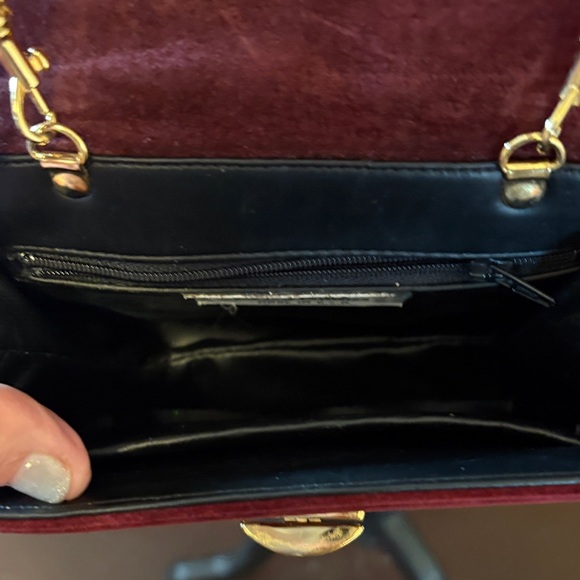Elegant red wine, suede vintage Frenchy Crossbody Bag - Picture 9 of 11